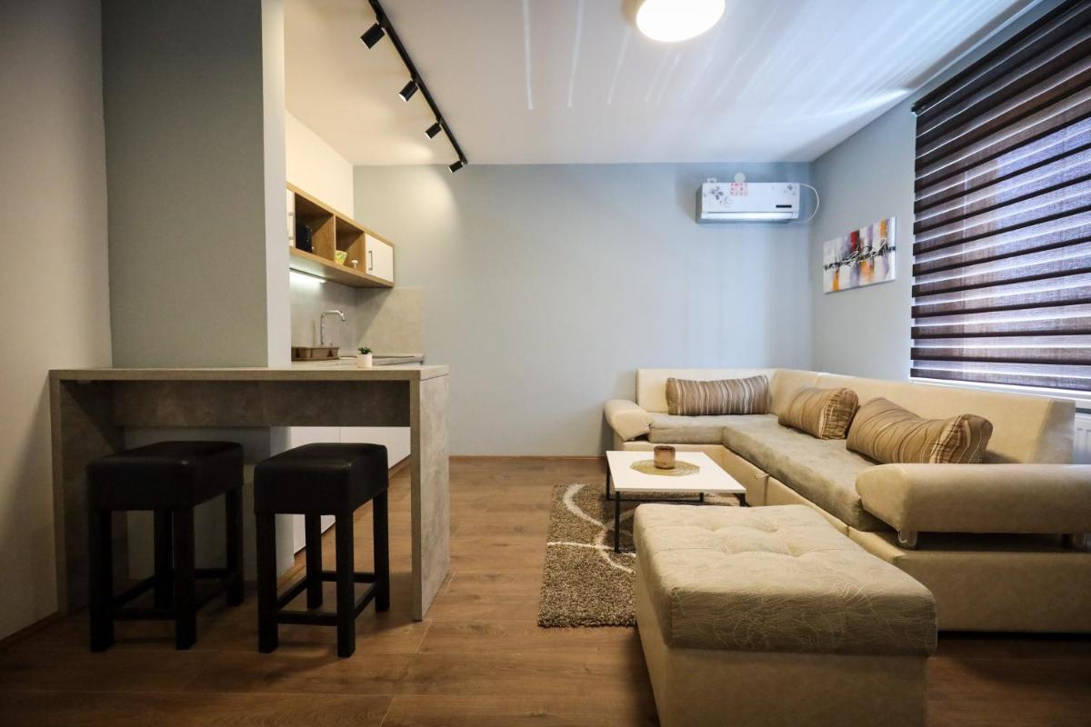 Domaćin Komšijska Gostiona - Housity