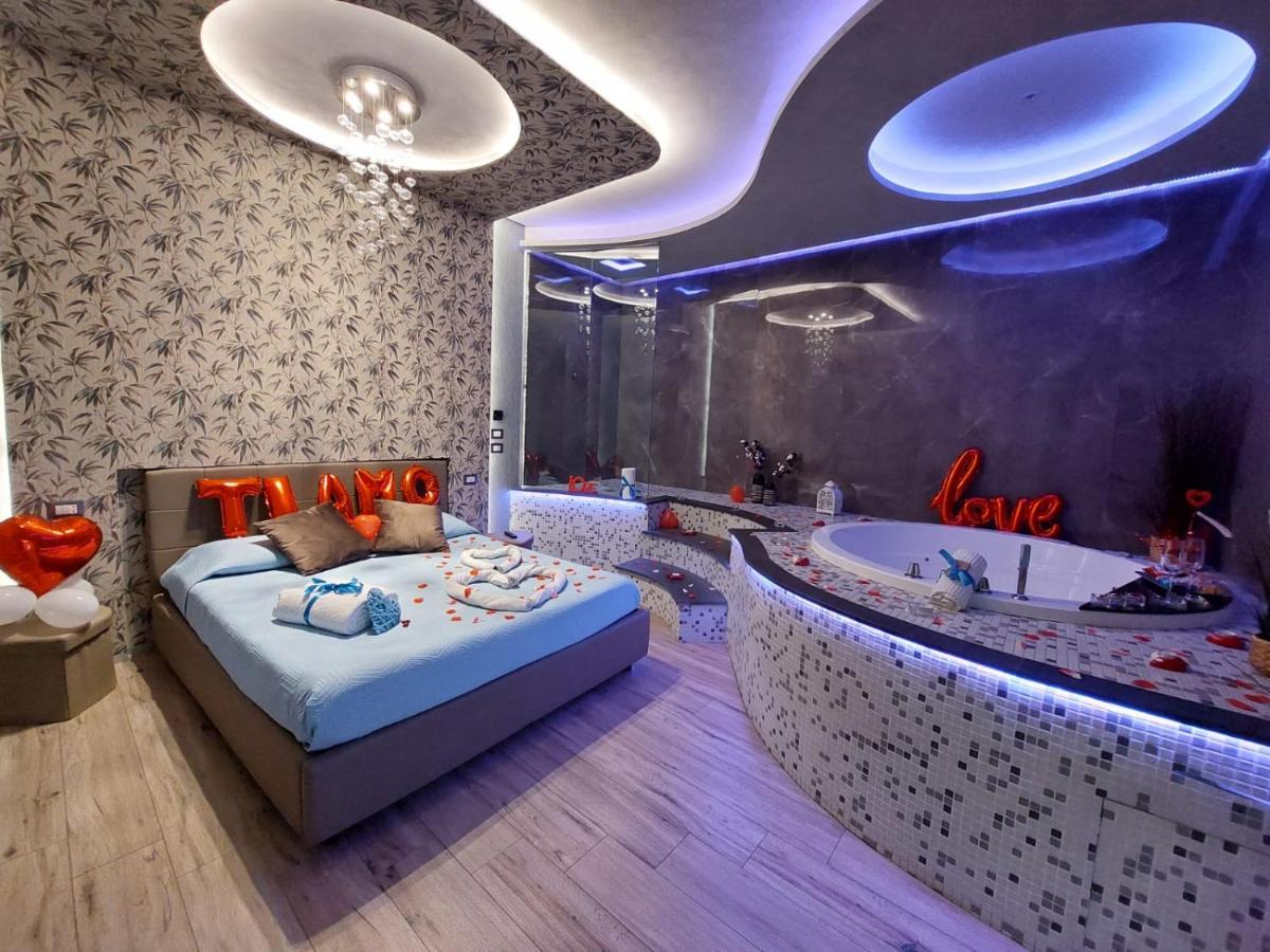 TH LUXURY SUITE - Housity