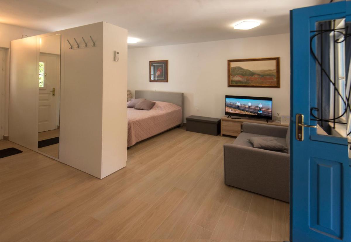 Studio apartman ROZA - Housity