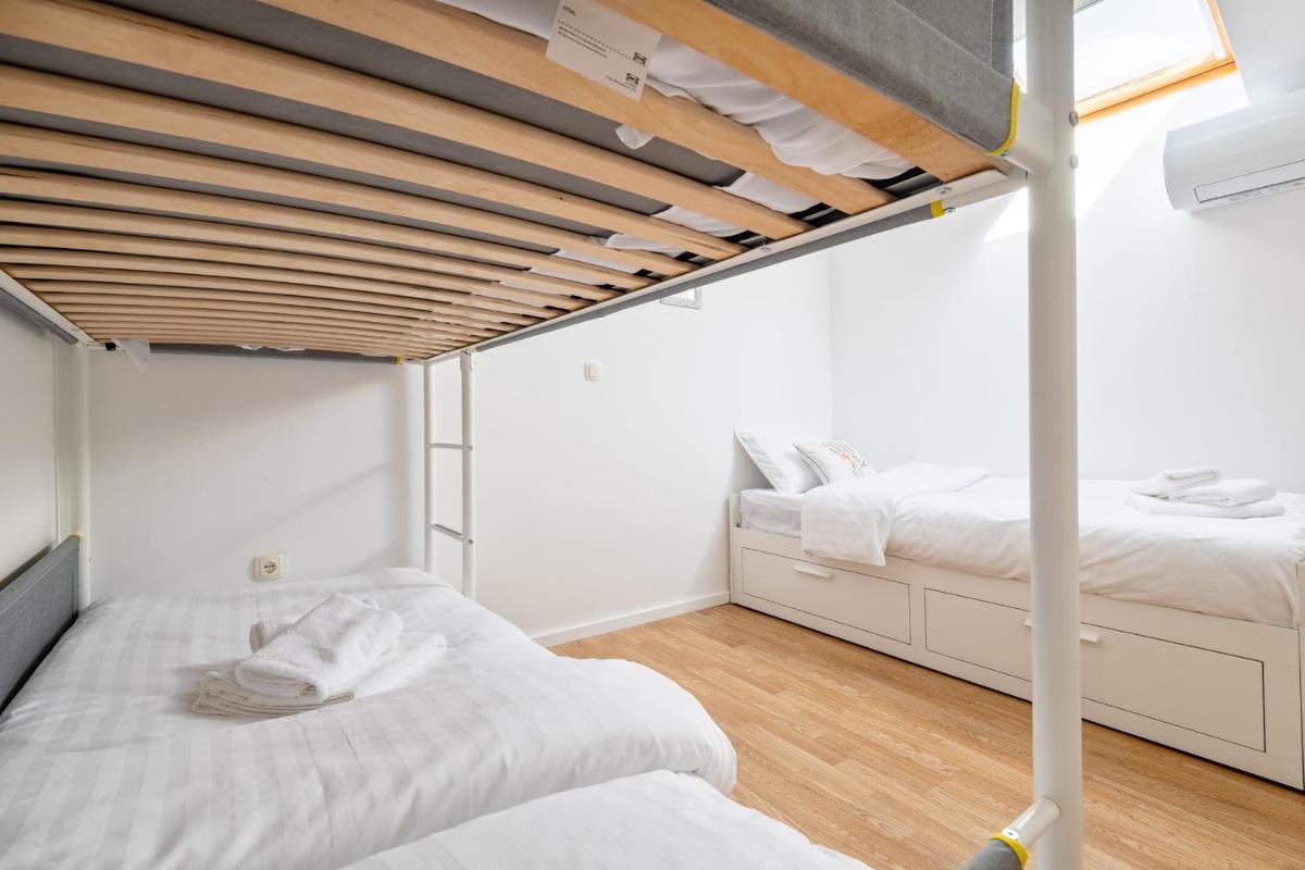 Apartment Familia - Housity