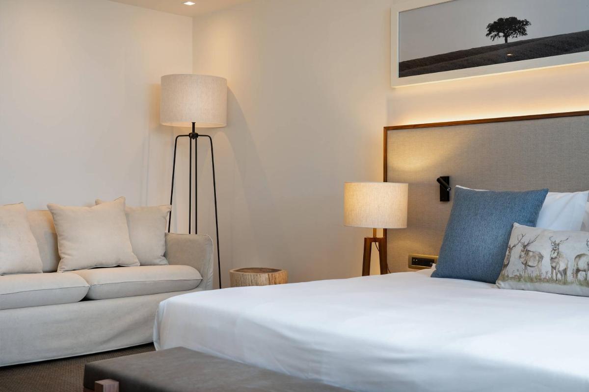 Uma cama ou camas num quarto em Octant Evora