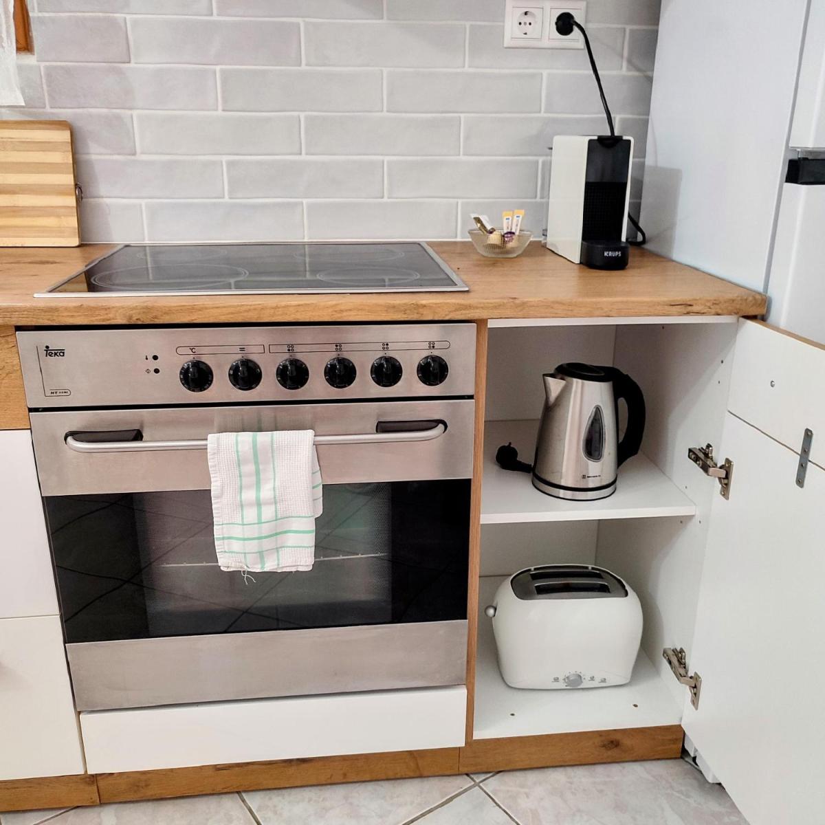 Maroudas Stavros Apartments - Housity