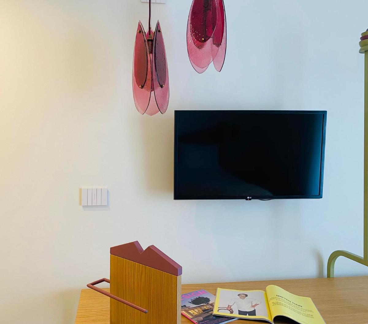Sighé Boutique Rooms - Comfort ed Eleganza - Vicino Castello di Tutino e Ospedale Panico - Housity
