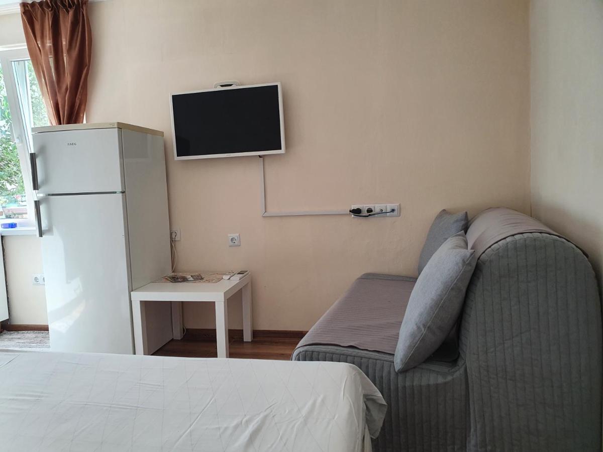 Malavi KI top center studio Ruse - Housity