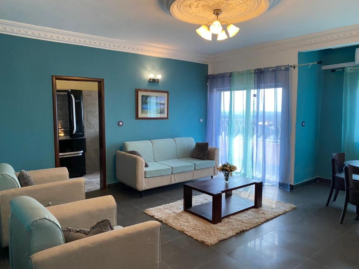 HAPPY RESIDENCES Japoma Stadium - Housity