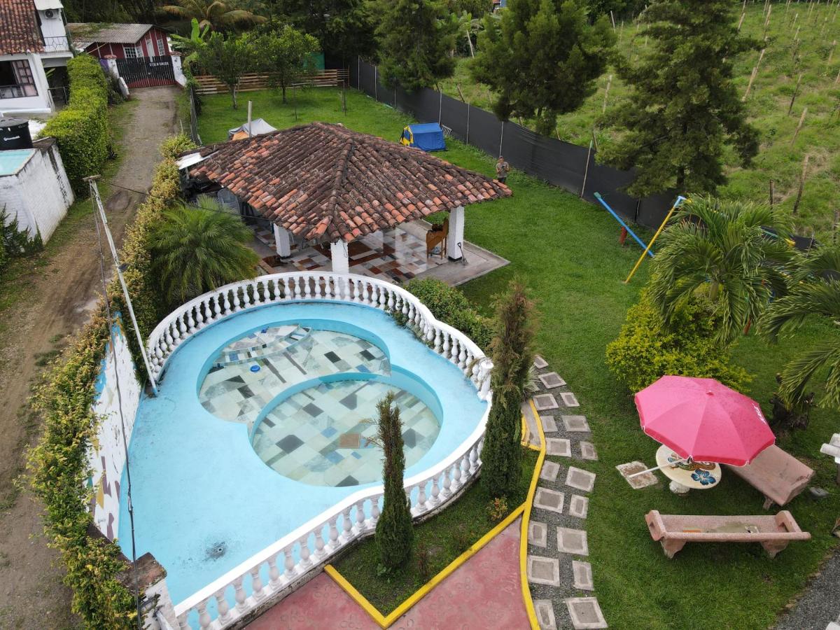 OCASO HOSTEL Ginebra - Housity