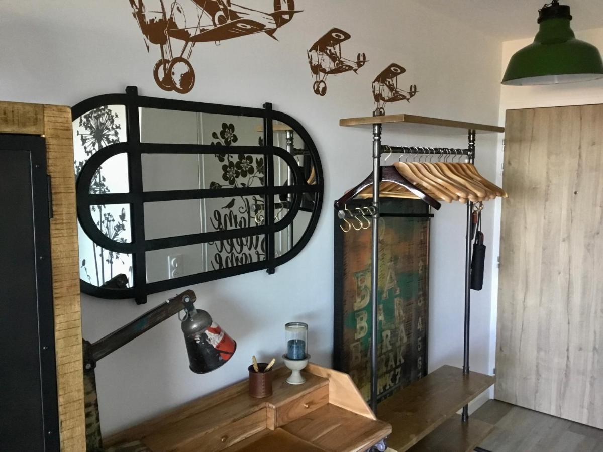 Studio neuf,vintage,terrasse,wifi ,excellence face mer - Housity