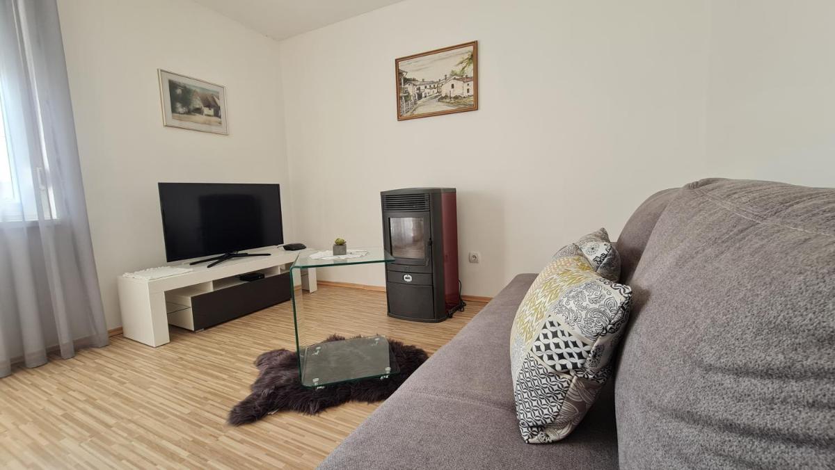 Apartma Marica - Housity