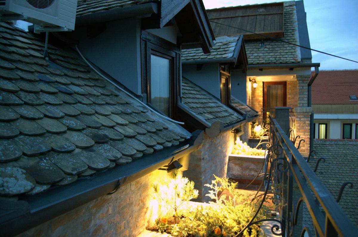 Guest House Prenoćište Piccolina - Housity