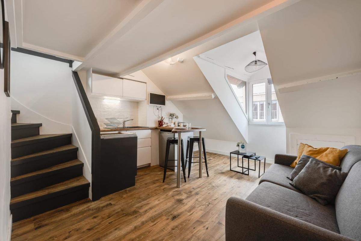 Le Saphir - Nice Studio in the city center with air conditioning - Housity