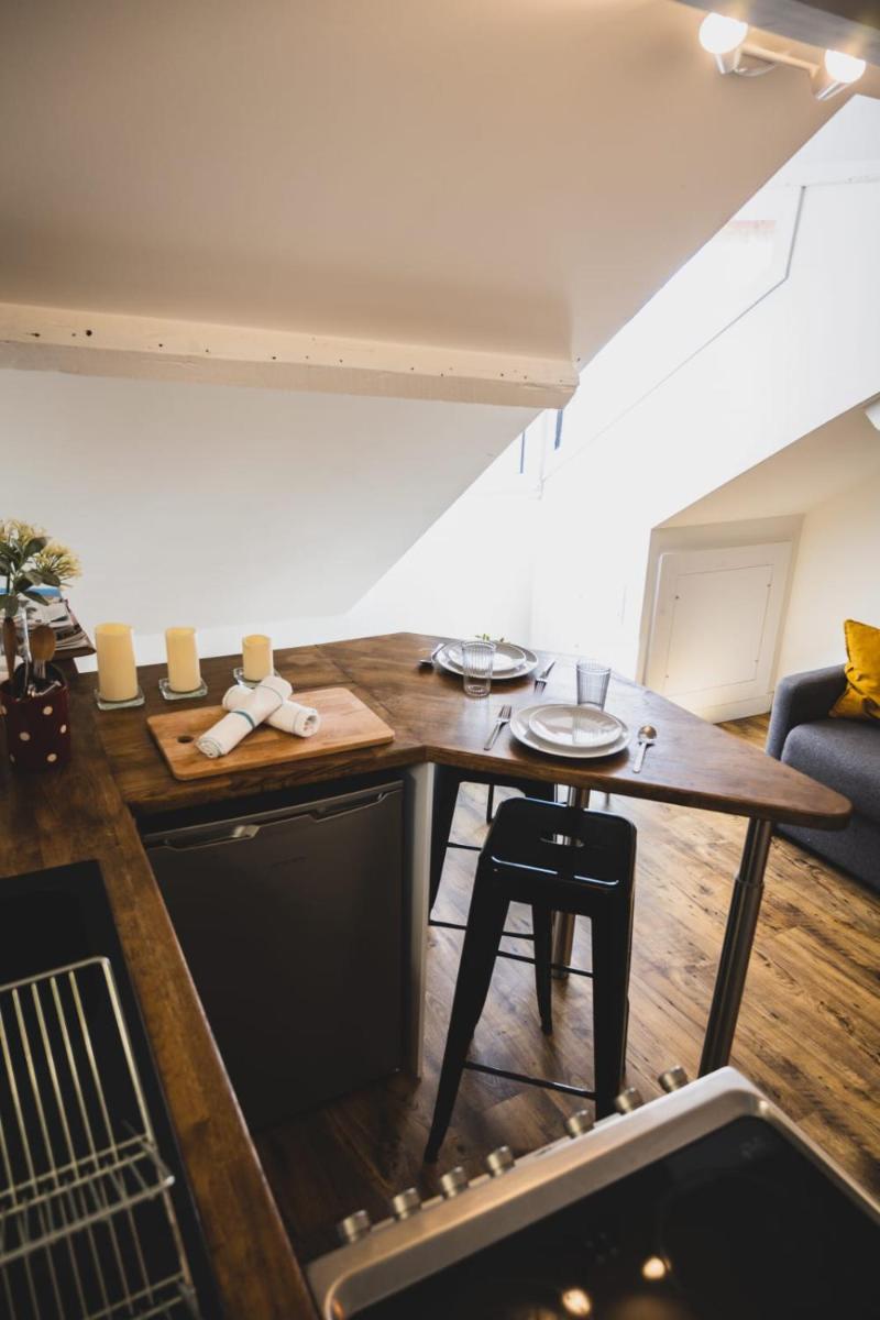 Le Saphir - Nice Studio in the city center with air conditioning - Housity