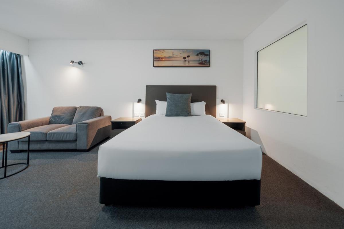 Suitetrails - The Select Inn Gosford