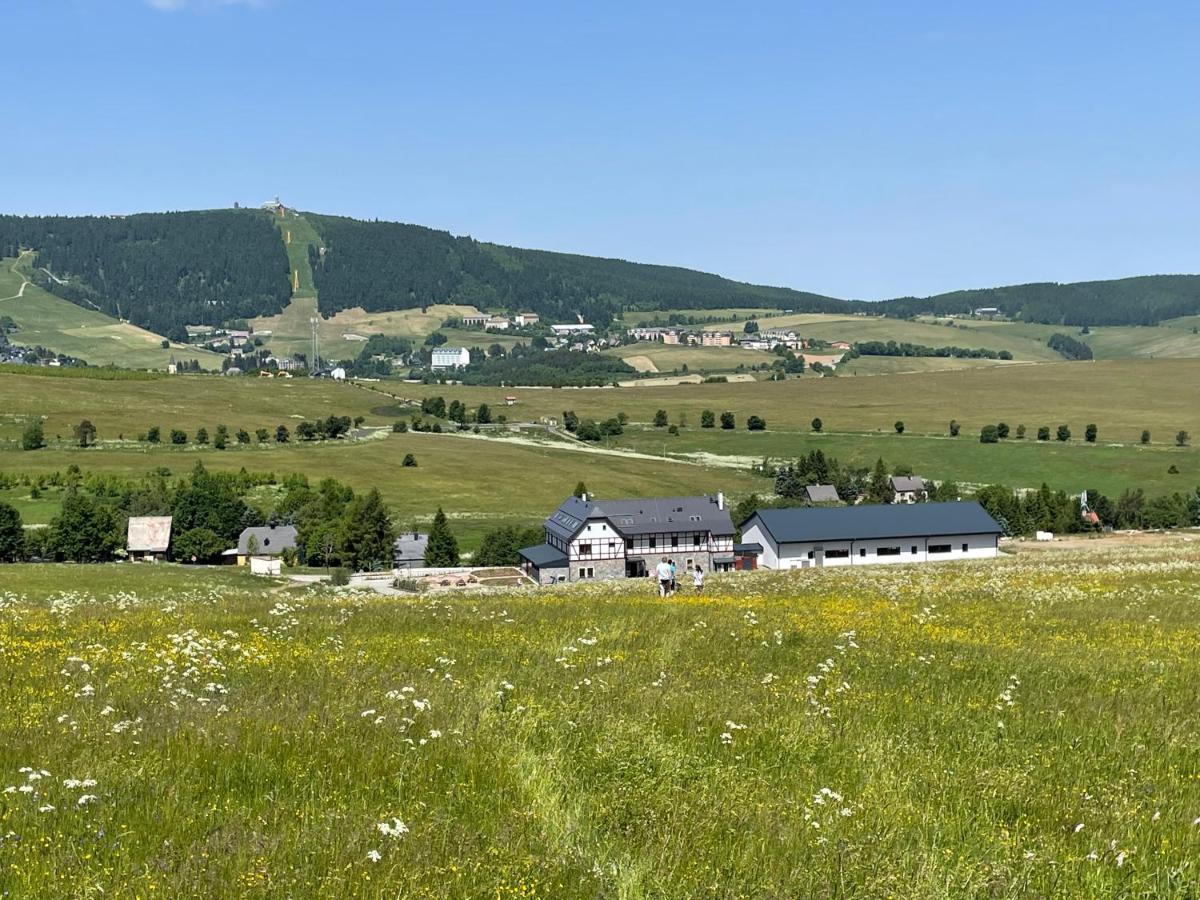 Penzion Königův mlýn - Housity