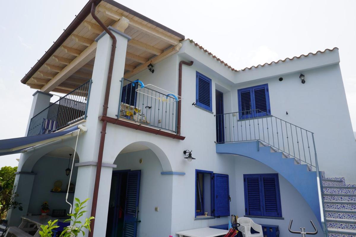 Casa Azzurra - Housity