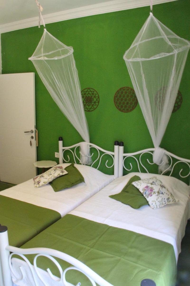 Secluded Apart Surrounded by Nature in Kusadasi - Housity