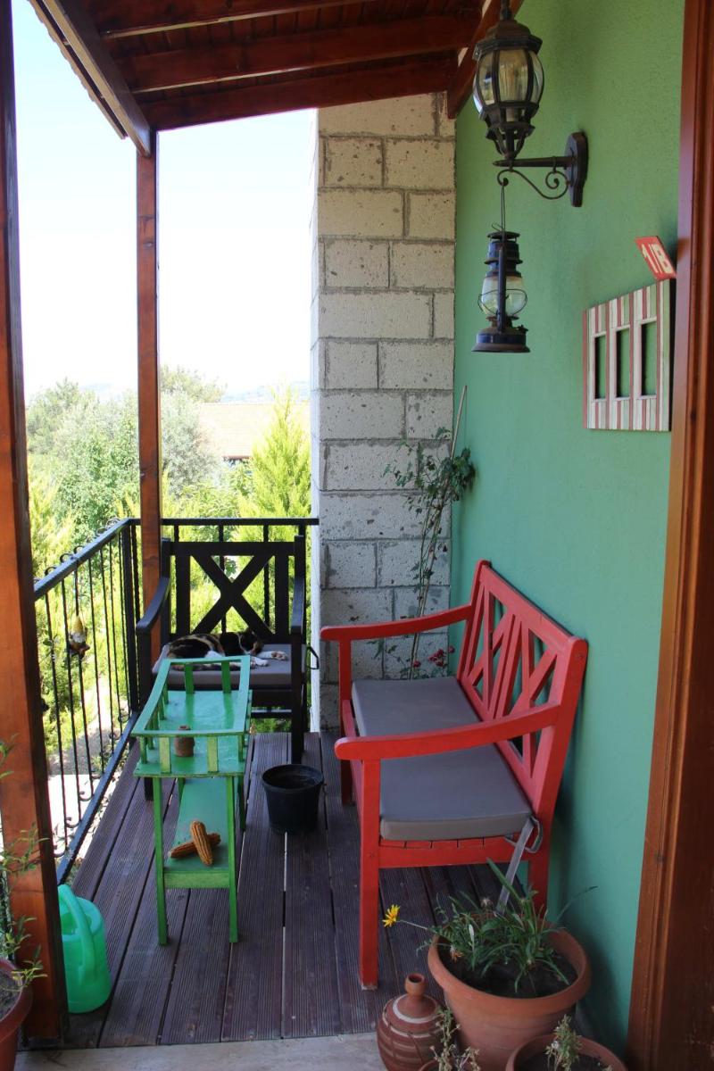 Serene Apart Surrounded by Nature in Kusadasi - Housity
