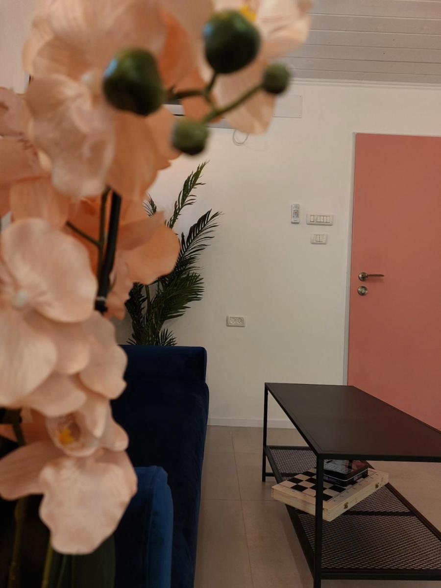 המקום של פושקש - Housity