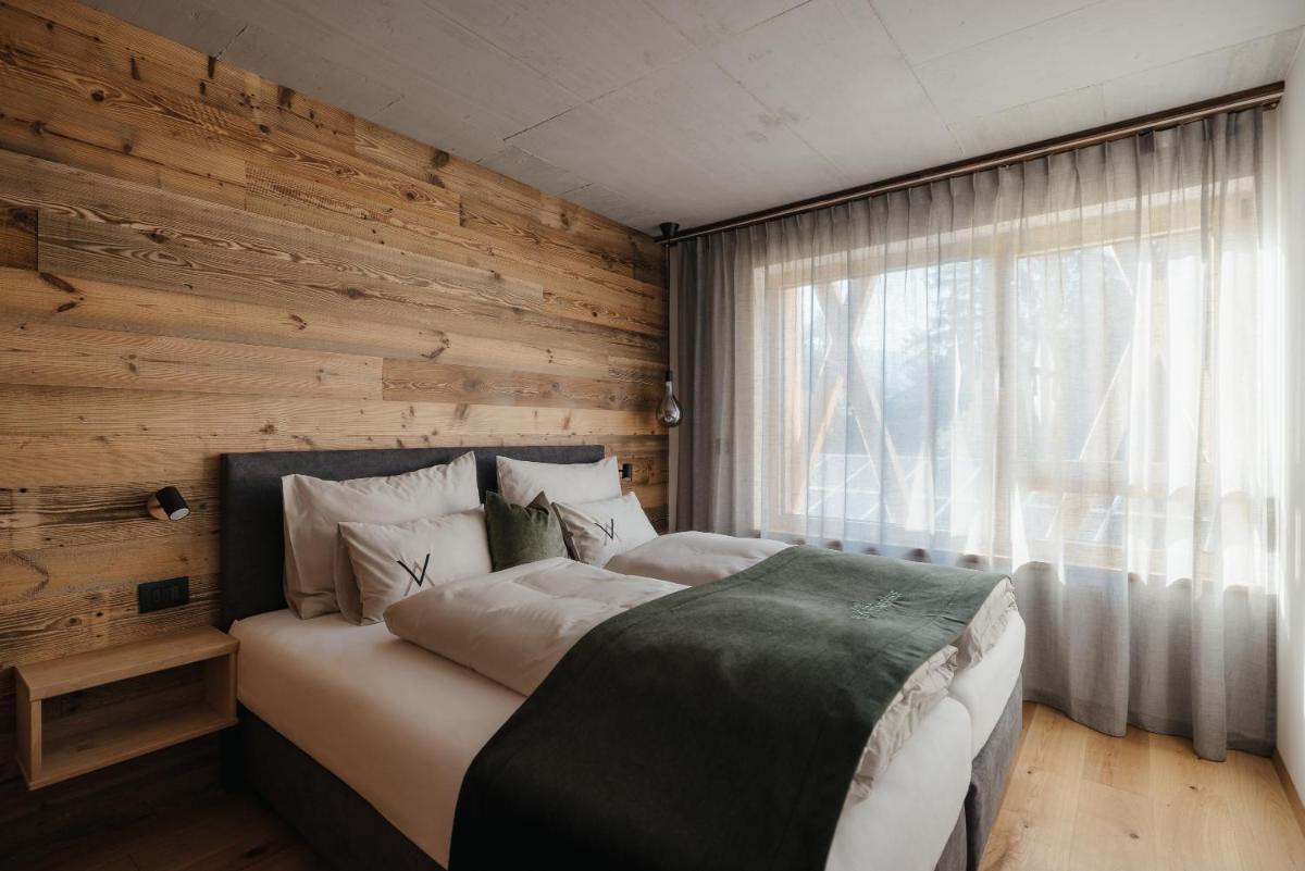 Plattnerhof Viums - Quiet family farm with heated pool and Guest Card near Brixen - Housity