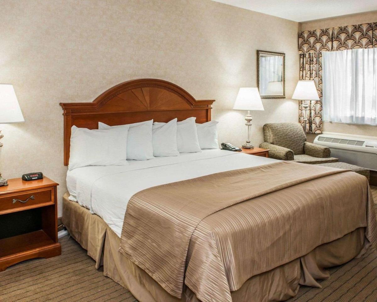 Quality Inn Indianapolis - Housity