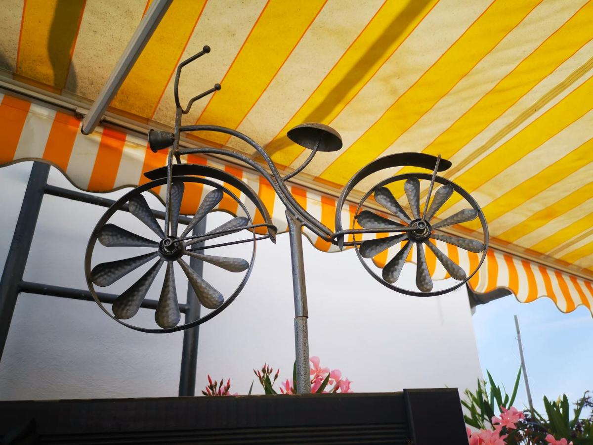 Ferienwohnung Künstler Karlo - Housity