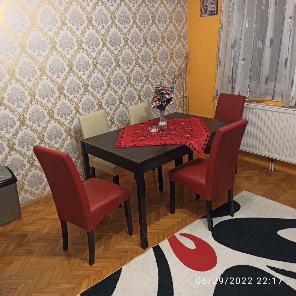 Dado RB - Housity