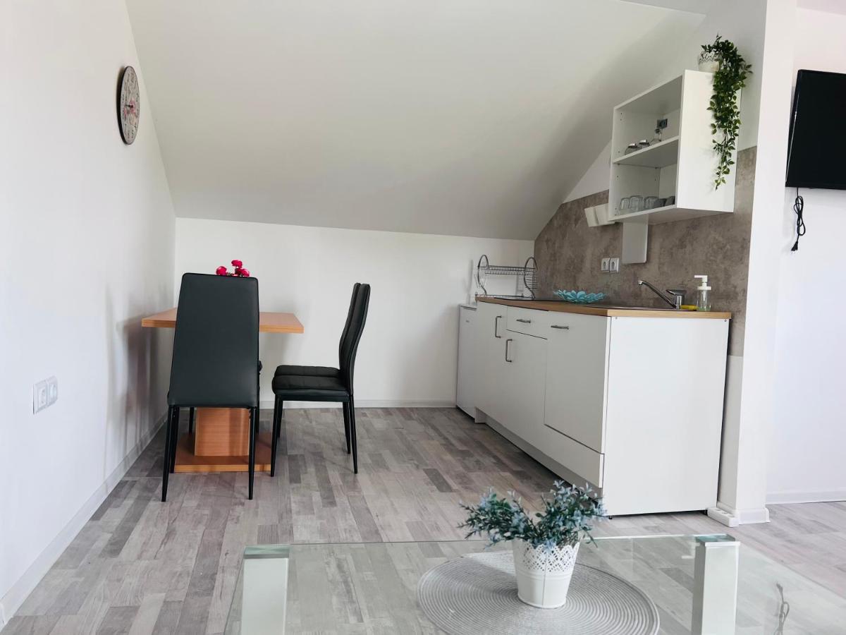 Apartman Castle - Housity