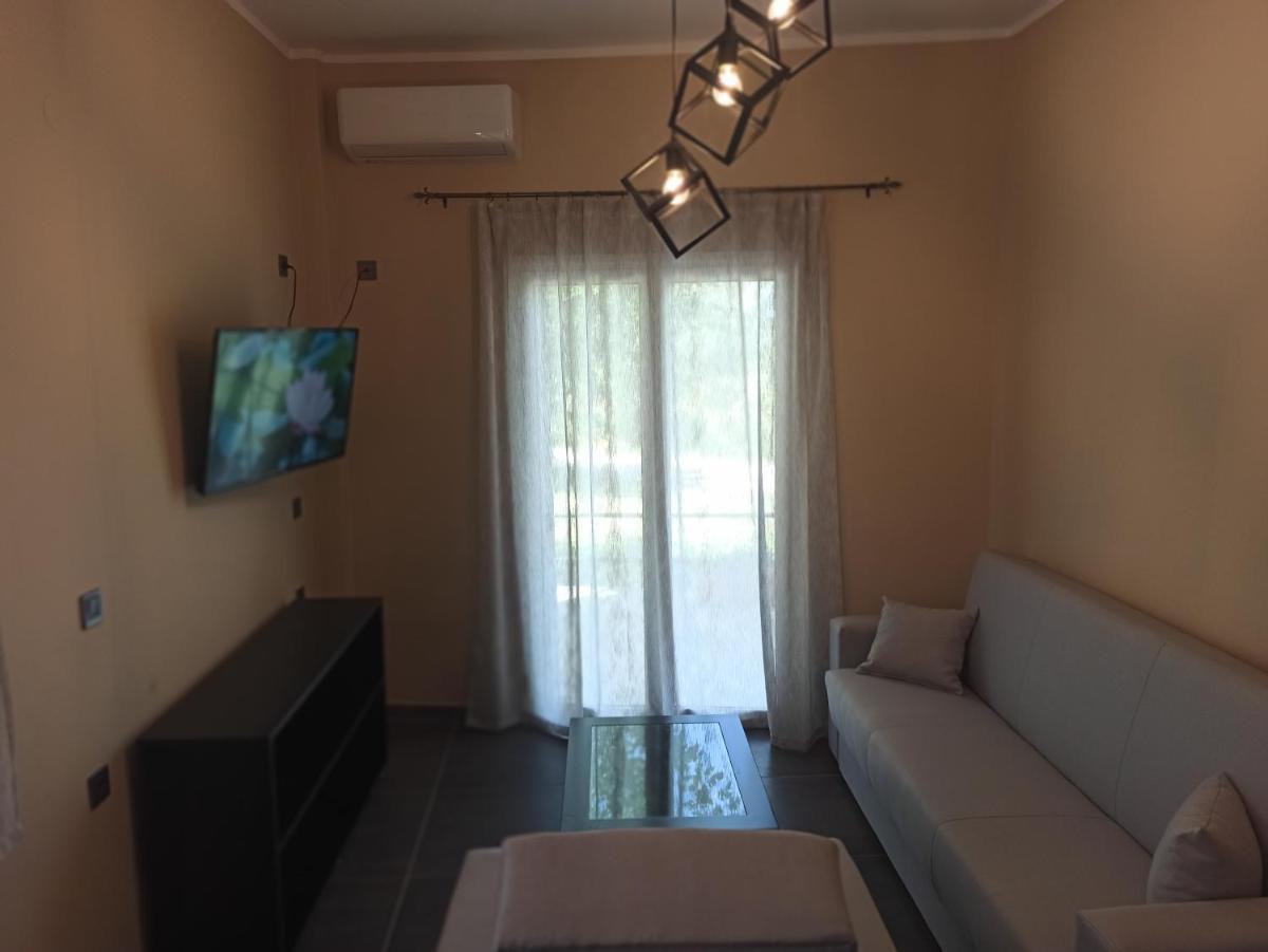 Suitetrails - Foteinos Apartments