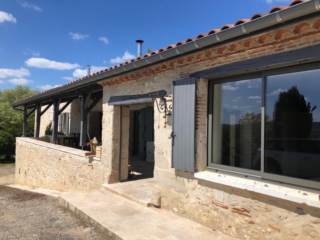 Marigné: Superb country house, swimming pool and hot tub - Housity