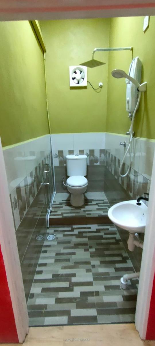 Bungalow Mat Hj Limah - Housity