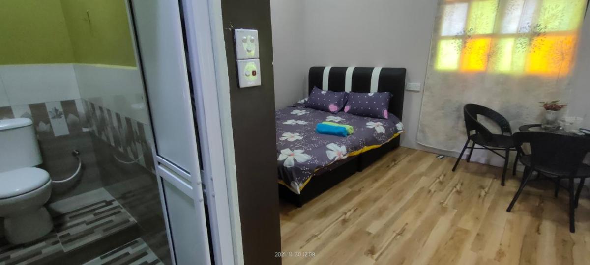 Bungalow Mat Hj Limah - Housity