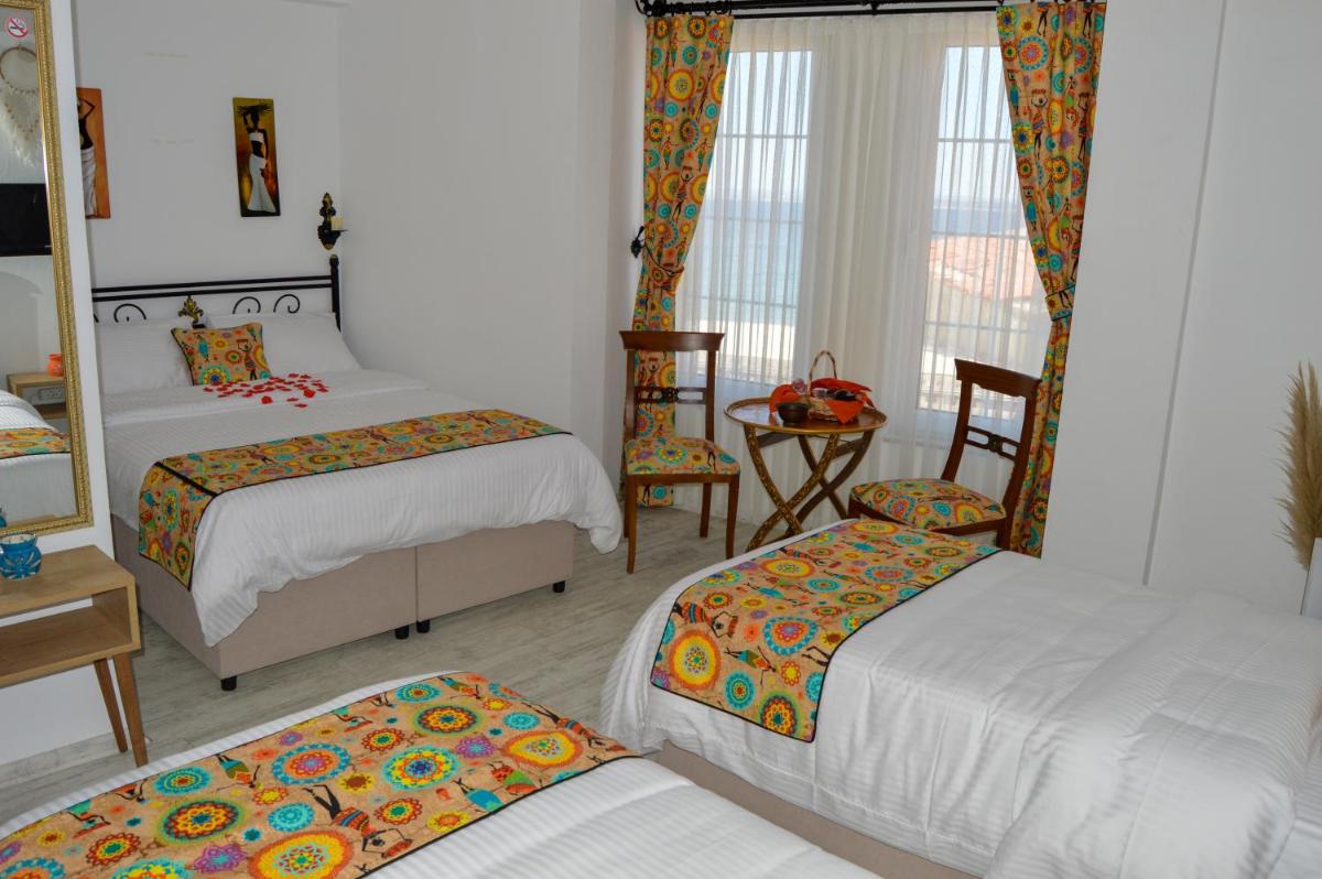 Bozcaada e2 Deniz Otel - Housity