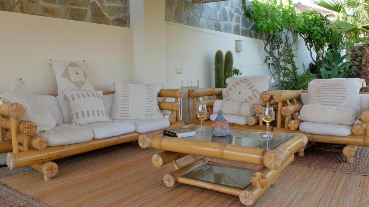 Villa Albaida 4. Paradise by the sea. Infinity Pool. Amazing - Housity