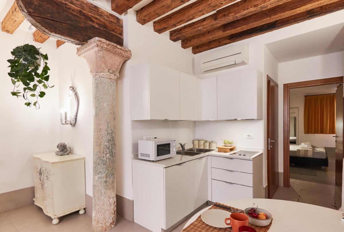 Suitetrails - [VENEZIA-RIALTO] CASA COLONNA