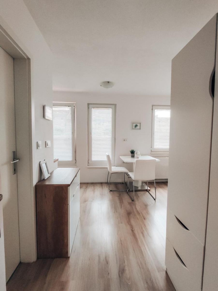 Suitetrails - Studio Apartment Sanya