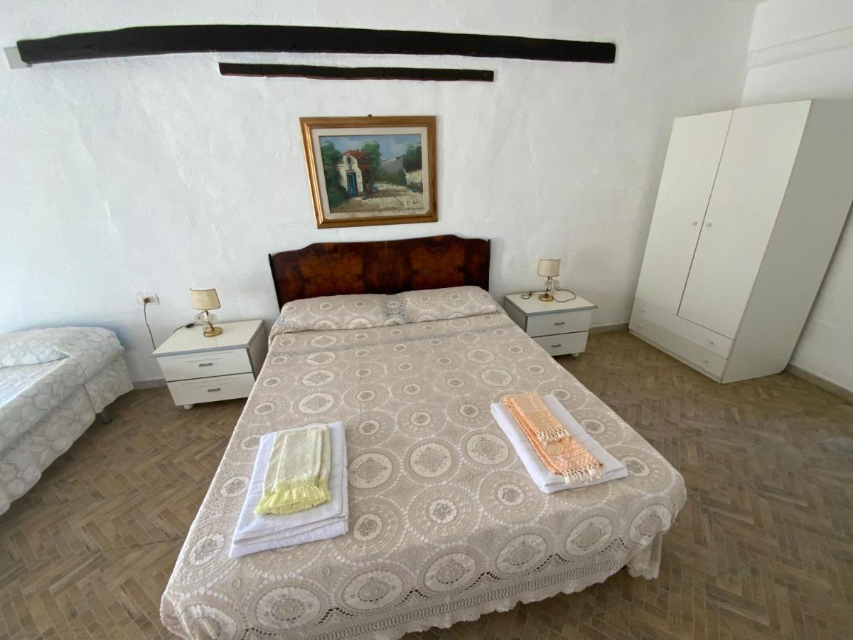 Appartamento esinai 2 - Housity