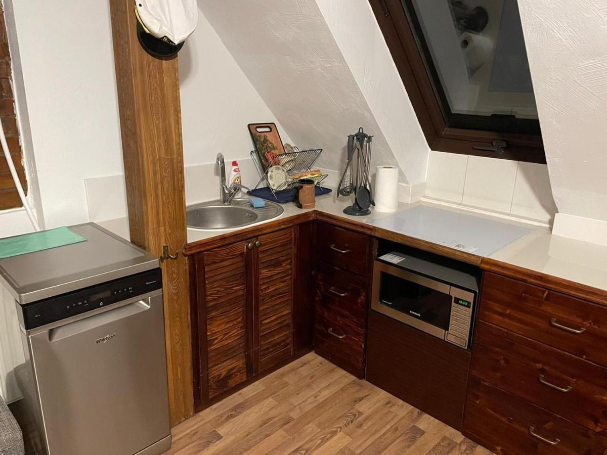 Cozy, quiet apartment in a privat house+parking - Housity
