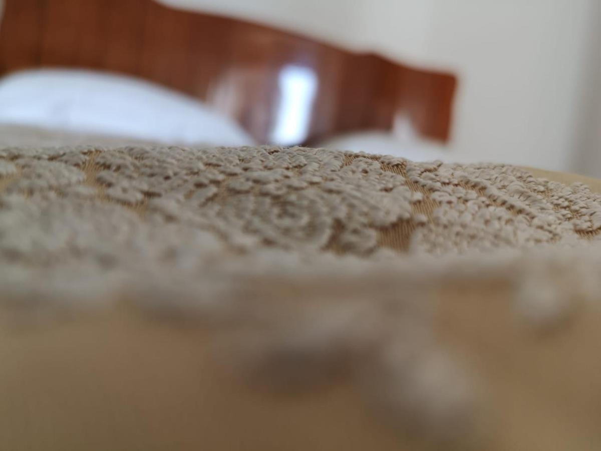 Pollino's Room - Housity