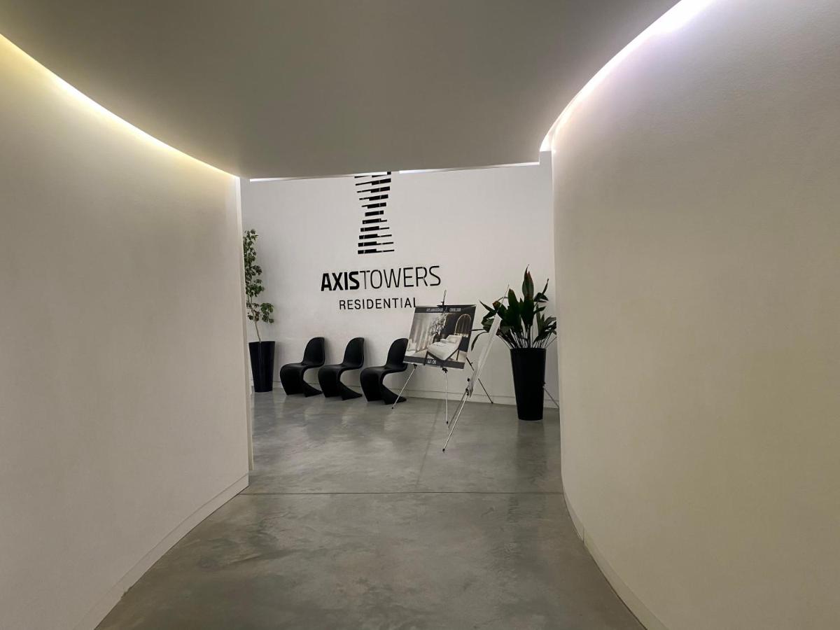 Luxury Studio @ Axis Towers in Heart of Tbilisi - Housity