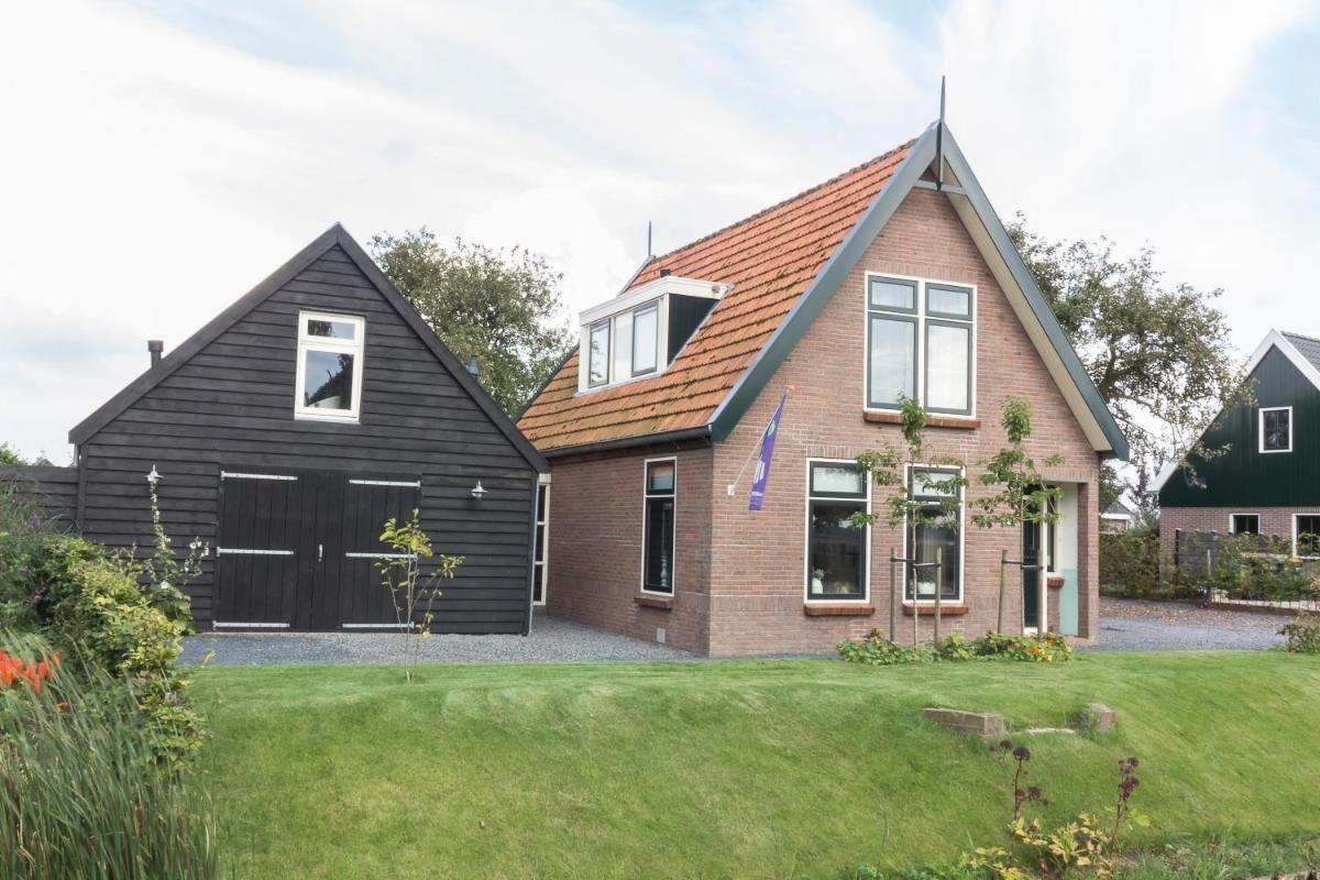 Bed and Breakfast Opperbest Medemblik - Housity