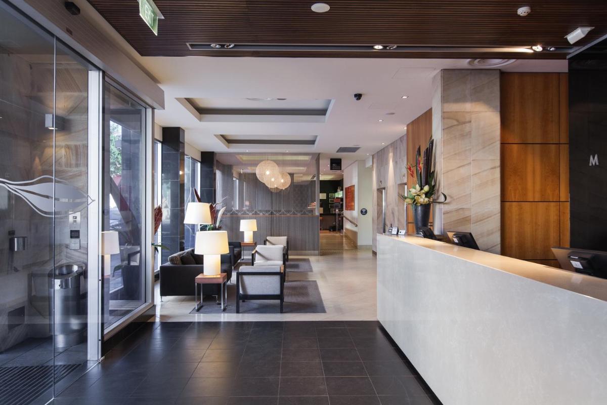 Suitetrails - Majestic Roof Garden Hotel