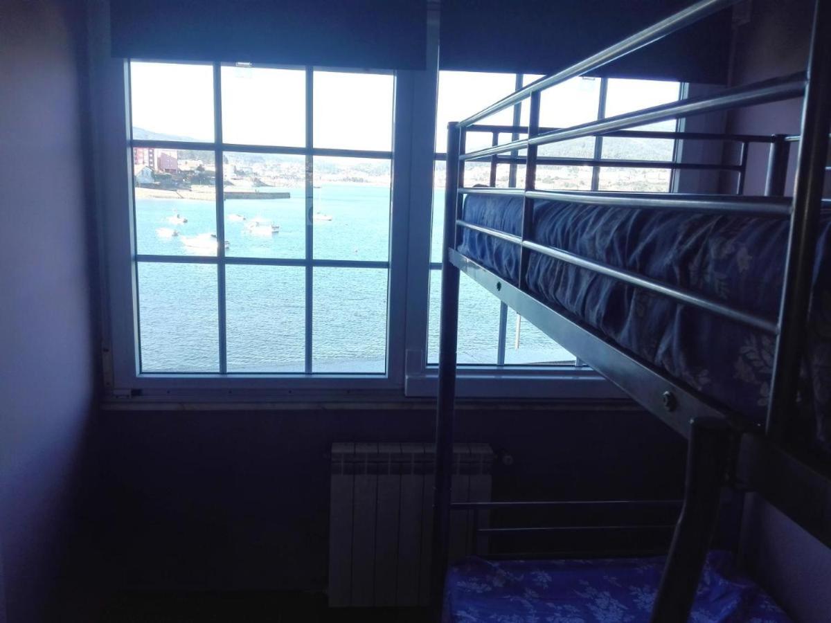 Albergue de peregrinos playa quenxe Corcubion - Housity