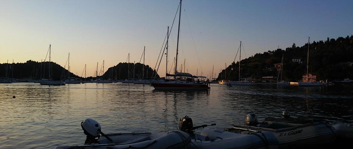 Dimitri's Seaview Studio - Lakka Paxos - Housity