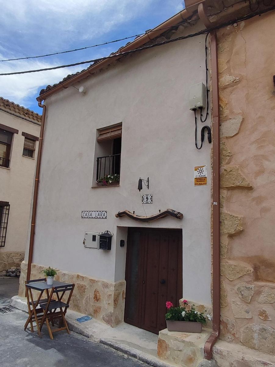 CASA LARA CIUDAD ENCANTADA - Housity