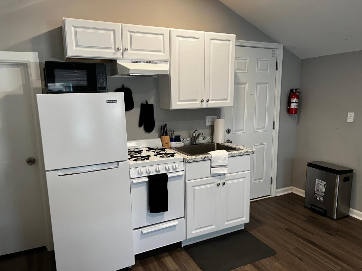 Seasides Finest HIDEOUT UPDATED - Housity