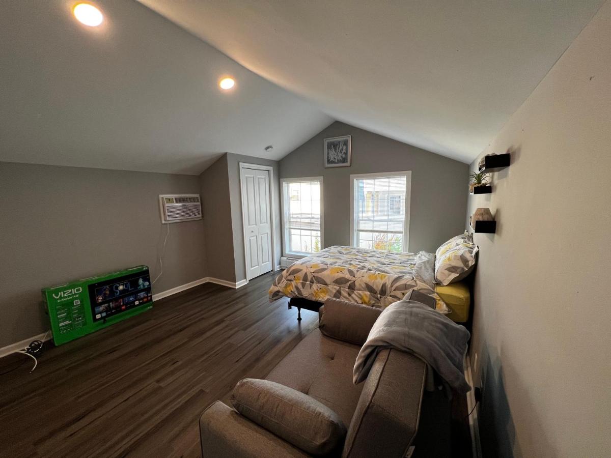 Seasides Finest HIDEOUT UPDATED - Housity