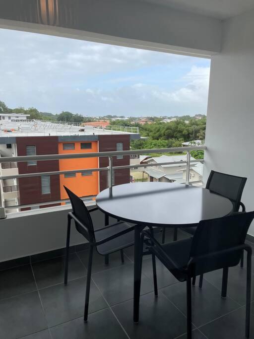 Studio d affaires Piscine rooftop - Housity