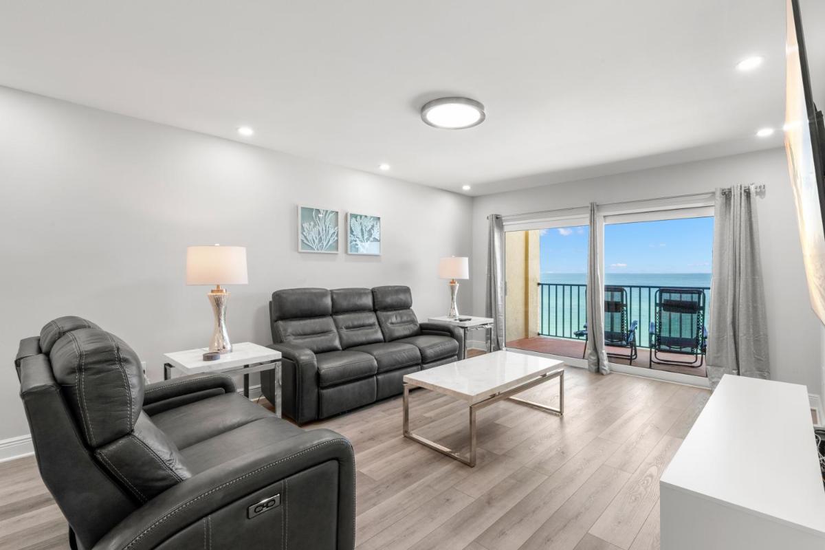 Las Brisas 306 - Housity