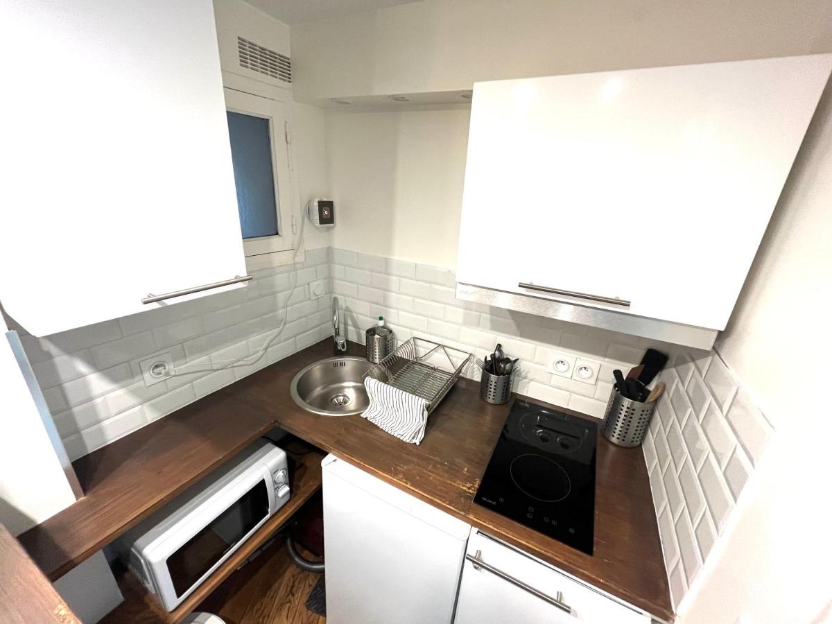 Paris Montmartre, Studio tres bien localisé - Housity
