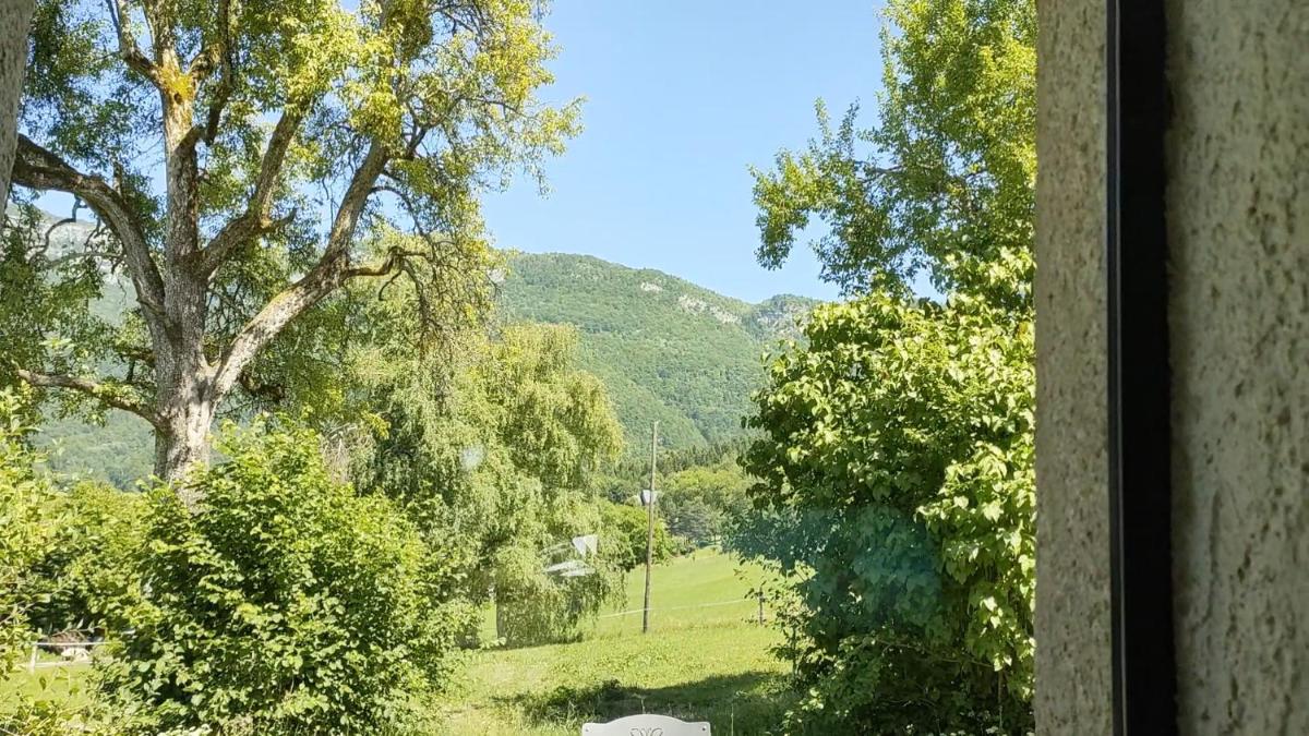Les Praz - Housity