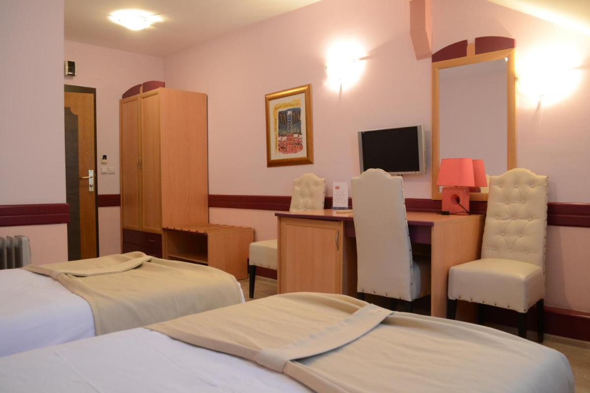 Hotel Tomce Sofka - Housity